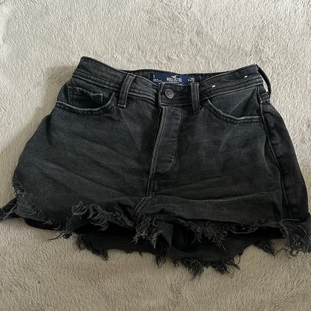Black Hollister jean shorts